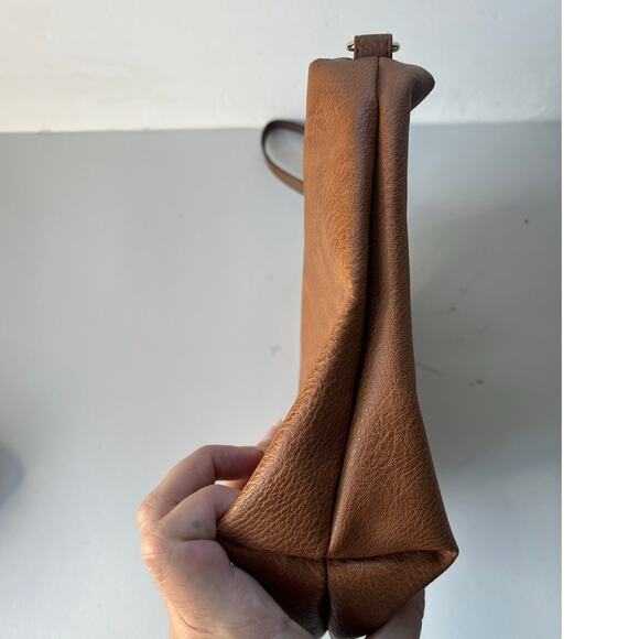 STEVE MADDEN Clutch Purse Wrist Strap Zipper Brown Vegan Leather Classic Minimal - Picture 5 of 12